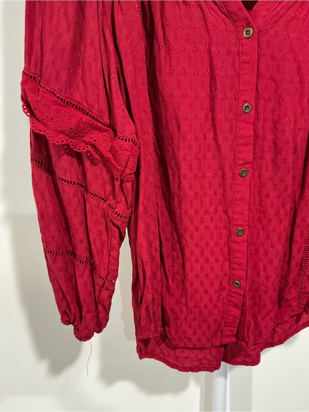Knox Rose Red Button-Front Crochet Yoke Peasant Blouse - Picture 5 of 5